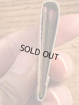 40〜50年代頃のピンナップガールのビンテージマッチブック