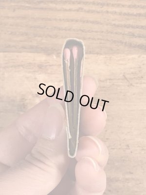 40〜50年代頃のピンナップガールのビンテージマッチブック