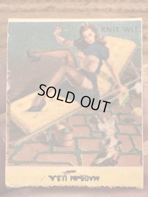 40〜50年代頃のピンナップガールのビンテージマッチブック