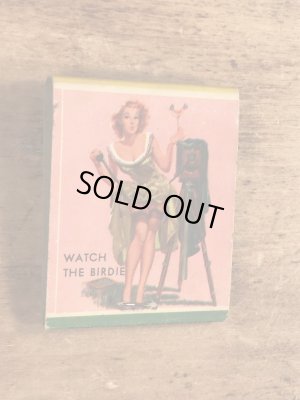 40〜50年代頃のピンナップガールのビンテージマッチブック