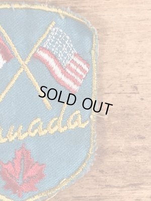 70年代〜頃のカナダと星条旗のヴィンテージのワッペン