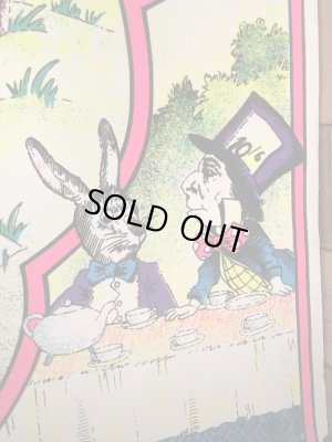 60〜70’sのアリスインワンダーランドのパロディのヴィンテージのベルベットポスター