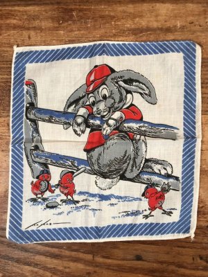 50年代頃のウサギとヒヨコが描かれたビンテージのキッズハンカチ