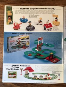 他の写真3: Aviva Toy Company Peanuts Snoopy Catalog　アビバ社　ビンテージ　カタログ　スヌーピー　70年代