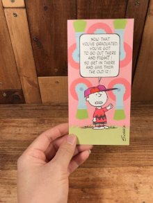 他の写真2: Hallmark Peanuts Charlie Brown “Now That You've Graduated...” Greeting Card　チャーリーブラウン　ビンテージ　グリーティングカード　スヌーピー　70〜80年代