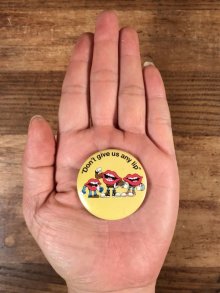 他の写真1: Applause General Foods Tang Lips “Don't Give Us Any Lip” Pinback　タンリップス　ビンテージ　缶バッジ　ジェネラルフーズ　80年代