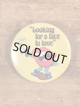 Applause General Foods Tang Lips “Looking For A...” Pinback　タンリップス　ビンテージ　缶バッジ　ジェネラルフーズ　80年代