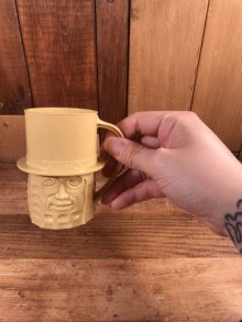 他の写真3: Planters Mr.Peanuts Plastic Mug　ミスターピーナッツ　ビンテージ　マグカップ　マクドナルド　50~60年代