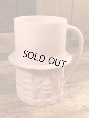 50~60年代頃のアドバタイジングキャラクターのミスターピーナッツのビンテージのマグカップ