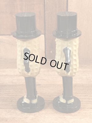 50〜60’sのアドバタイジングキャラクターのミスターピーナッツのヴィンテージの塩コショウ入れ