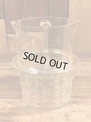 50~60年代頃のアドバタイジングキャラクターのミスターピーナッツのビンテージの計量マグカップ