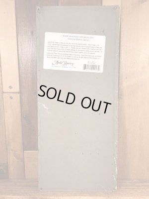 90’sのアドバタイジングキャラクターのミスターピーナッツのヴィンテージのメタルサイン