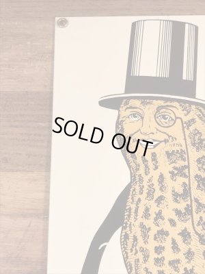 90年代頃の企業キャラクターのミスターピーナッツのビンテージの看板