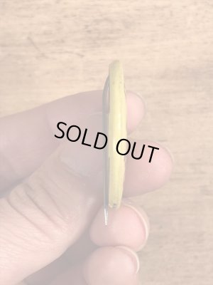 70年代頃のPeople Above Politicsのスマイルのビンテージの缶バッジ