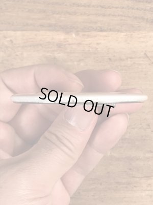 70’sの企業物のスマイルフェイスのヴィンテージの缶バッチ