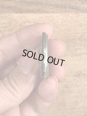 70年代頃のハイスクールのスマイルフェイスが描かれたビンテージの缶バッジ