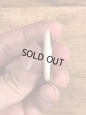 70年代頃の選挙時のスマイルが描かれたビンテージの缶バッジ