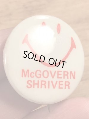 70年代頃の選挙時のスマイルのビンテージの缶バッジ