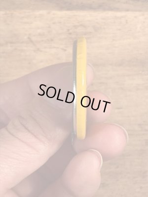 70年代頃の企業物のスマイルのビンテージの缶バッジ