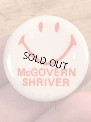 70年代頃の選挙時のスマイルのビンテージの缶バッジ