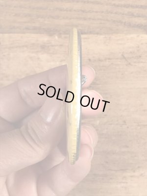 70年代頃の企業物のスマイルのビンテージの缶バッジ