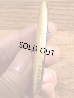 70年代頃の企業物のスマイルのビンテージの缶バッジ