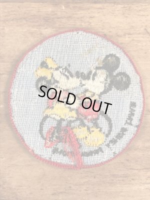 70’sのディズニーのミッキーマウスとミニーマウスのヴィンテージの刺繡パッチ