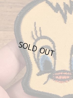 70年代頃のルーニーテューンズのトゥイーティーのビンテージの刺繡ワッペン