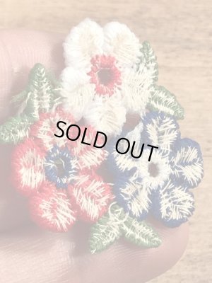 70’sのフラワーのヴィンテージの刺繡パッチ
