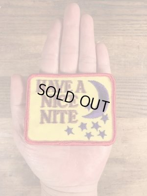 70年代頃のメッセージが書かれたビンテージの刺繡ワッペン