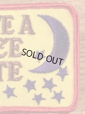 70’sのメッセージが書かれたヴィンテージの刺繡パッチ