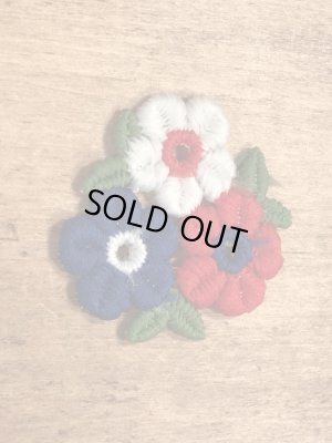 70年代頃の花のビンテージの刺繡ワッペン