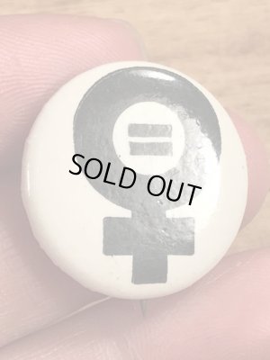 〜70年代頃のイクアリティのビンテージの缶バッジ