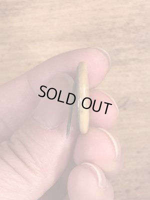 〜30年代頃の企業物のビンテージの缶バッジ