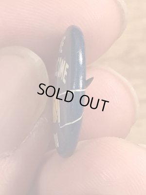 〜40年代頃のシェイクハンドのビンテージの缶バッジ