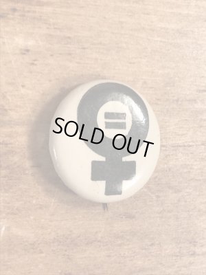 〜70年代頃のイクアリティのビンテージの缶バッジ