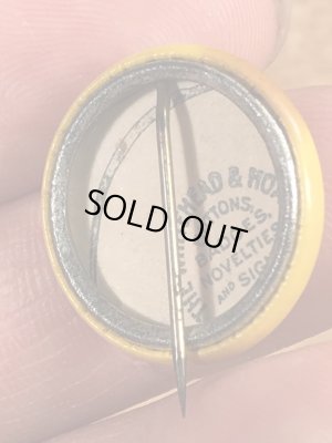 30年代頃の企業物のビンテージの缶バッジ