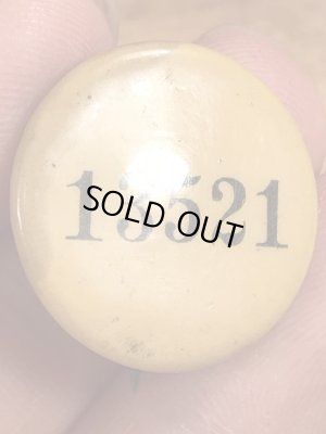 〜30年代頃の企業物のビンテージの缶バッジ