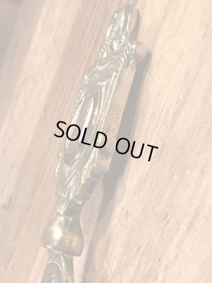 50年代頃のエリザベス2世が描かれたビンテージのシューホーン