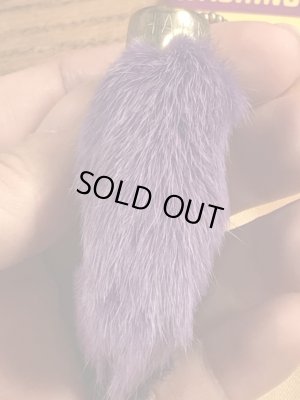 50’s頃のラビットフットのヴィンテージの缶バッチ付きのキーホルダー