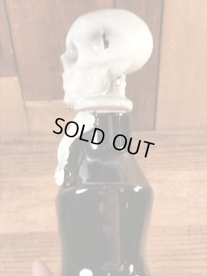 50年代頃の陶器製のスカルのビンテージのデカンタボトル