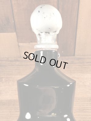 50年代頃の陶器製のスカルのビンテージのデカンタボトル