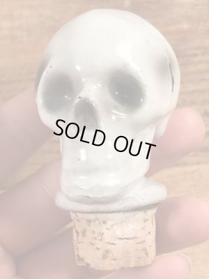 50’s頃の陶器製のスカルのヴィンテージのポイズンボトル