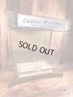 60〜70年代頃のライトアップするビンテージのディスプレイケース