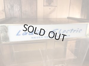 60〜70年代頃のライトアップするビンテージのディスプレイケース