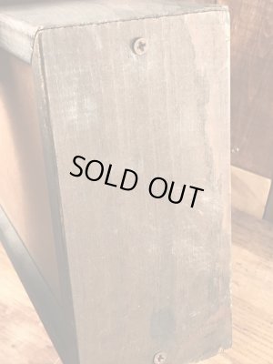 70年代頃のSaloonのステンドグラス風のビンテージのライトアップサイン