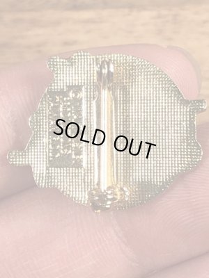 80年代頃のカントリーベアのディズニーランドのビンテージのピンバッチ