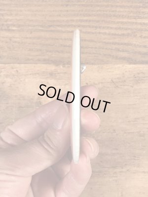 70年代頃のディズニーランドのミッキーマウスのビンテージの缶バッジ