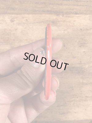 70年代頃のディズニーのミッキー&ミニーマウスのビンテージの缶バッジ