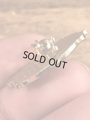 80年代頃のミッキーマウスのニューオリンズスクエアのビンテージのピンバッジ